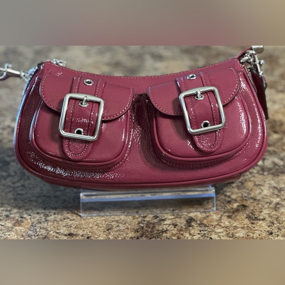 NWT Coach Ashton Baguette Bag CV943 Silver Pink Shoulder Handbag - Picture 1 of 16